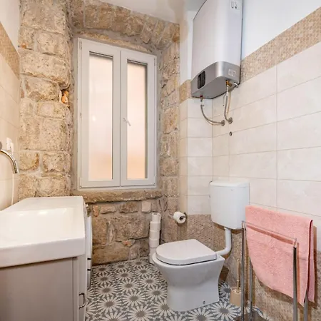 Apartamento Ida Arts *
